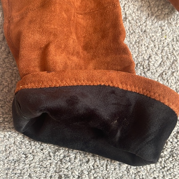 Rust brown thigh high boots - Picture 5 of 7